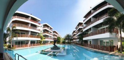 The Beach Palace apartments on the beach in Cha-Am