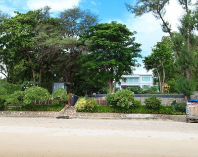 Hua Hin Baan Sandao downtown at the beach