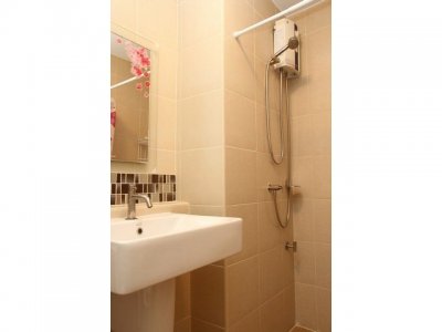 Cha-am, Baan Thew Lom beach