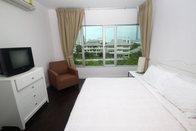 Hua Hin Baan Sandao downtown at the beach
