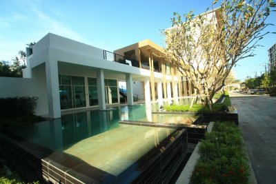 Hua Hin Baan Koo Kiang in the city center near the beach