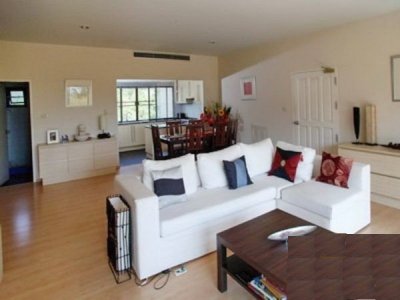 Top Floor 2 Bed Condo Unit10 Mins drive North of Hua Hin centre