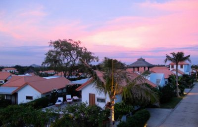 Large pool and high standard of 8 beds Hua Hin