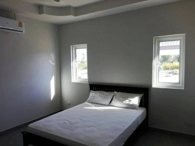 Brand new pool villa in Cha-Am near hospital ready to move in