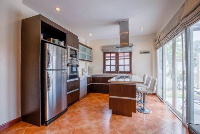 Orchid Paradise Homes OPV31 pool villa near city
Hua Hin