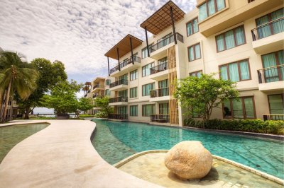 Hua Hin Baan Sanuk on the shores of Khao Takiab