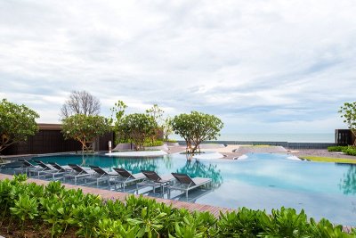 Cha-am, Baan San Ngam at the beach