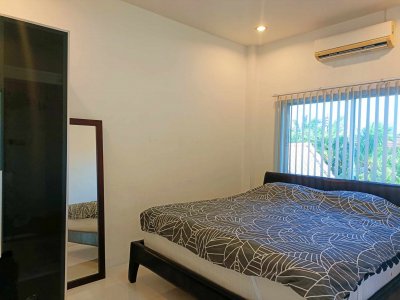 SOLD Bargain Big pool villa 4 bed near Palm Hills north Hua Hin