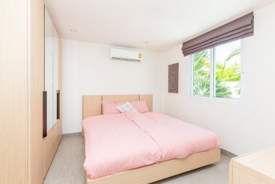 Orchid Paradise Homes OPV04 pool villa near city Hua Hin
