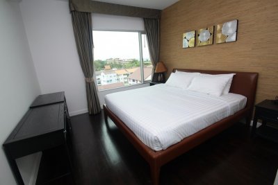 Hua Hin Baan Sandao downtown at the beach