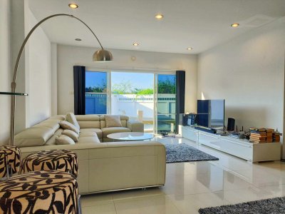 SOLD Bargain Big pool villa 4 bed near Palm Hills north Hua Hin