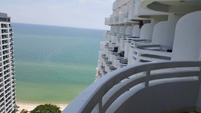 V. I. P. Condochain Cha-Am 119 sq m 24 floor