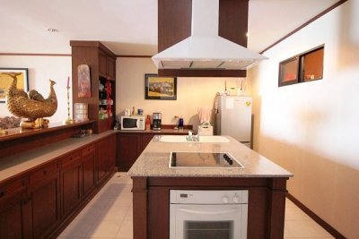 Beautiful private apartment 2 bedroom beachfront between Hua Hin, Cha-Am