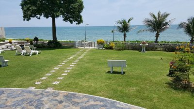 V. I. P. Condochain Cha-Am 119 sq m 24 floor