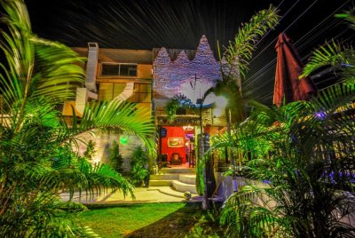 Close to Beach Popular Bar Restaurant in Khao Takiab Hua Hin