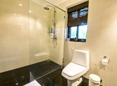 Luxury pool villa South Hua Hin 4 Bedrooms 350 sqm