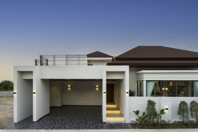Brand new big pool villa next to Black mountain golf club Hua Hin