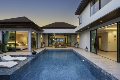 Brand new big pool villa next to Black mountain golf club Hua Hin