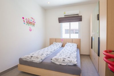 Orchid Paradise Homes OPV04 pool villa near city Hua Hin