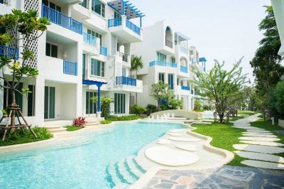 Hua Hin Chelona Khao Tao at the beach