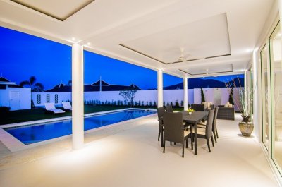 Falcon Hill pool villa 217 sqm downtown Hua Hin soi 102