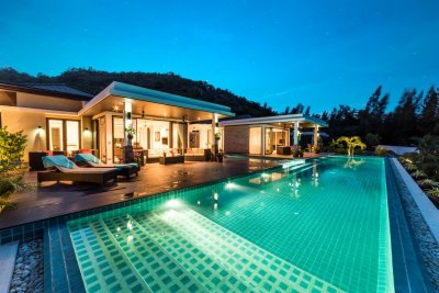 The Spirit 2 Fantastic Pool Villas with 5 Bedrooms & Sea Views & Very Large Infinity Edge Pool