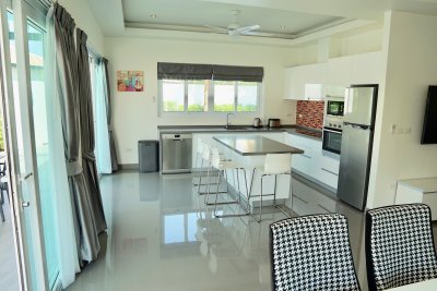 Orchid Paradise Homes 3 pool villa near city Hua Hin