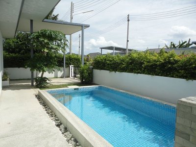Pool villa nära city soi 102 Hua Hin