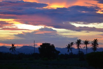 Large pool villa in the wonderful area between Pranburi and Hua Hin