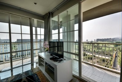 Beautiful 2 Bed Condo with Sea and Golf Course Views Hua Hin