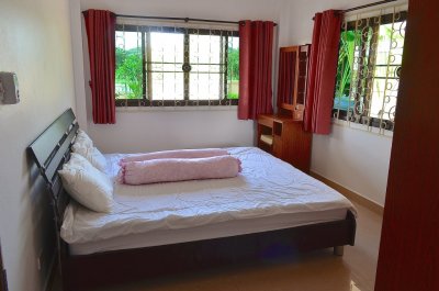 Large pool villa in the wonderful area between Pranburi and Hua Hin