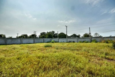 Great Land Plot at the end of a row of large Luxury Homes with lovely Westerly Views Hua Hin