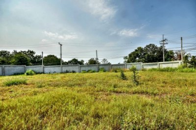 Great Land Plot at the end of a row of large Luxury Homes with lovely Westerly Views Hua Hin