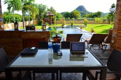 Large pool villa in the wonderful area between Pranburi and Hua Hin