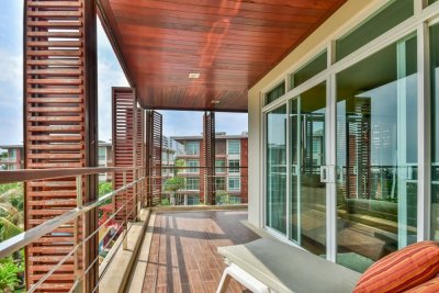 Amazing Beachfront 2 Bed Condo Hua Hin