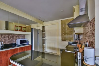 Amazing Beachfront 2 Bed Condo Hua Hin