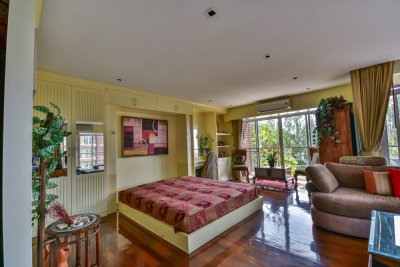 Amazing Beachfront 2 Bed Condo Hua Hin