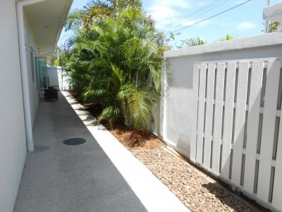 The Lees Hua Hin big pool villa 280 sqm soi 88