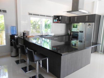 The Lees Hua Hin big pool villa 280 sqm soi 88