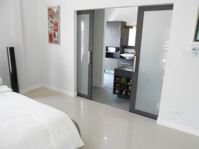 The Lees Hua Hin big pool villa 280 sqm soi 88