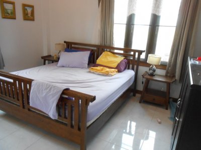 Hua Hin great property with large swimming pool