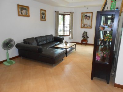 Hua Hin large villa at soi 112