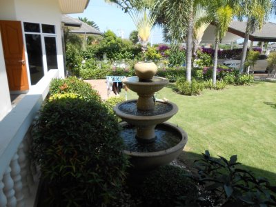 Beautiful village pool villa 240 sqm north Hua Hin10 minutes city