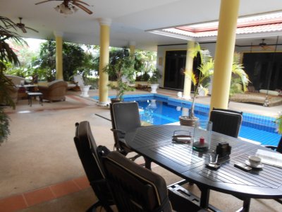 Palm Hills exklusive pool villa 350 kvm Thailand
