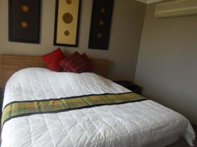 Baan Sanploen 2 bed 95 sqm in the city at the beach Hua Hin