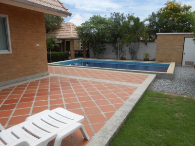 Large pool villa at 112 Soi Hua Hin