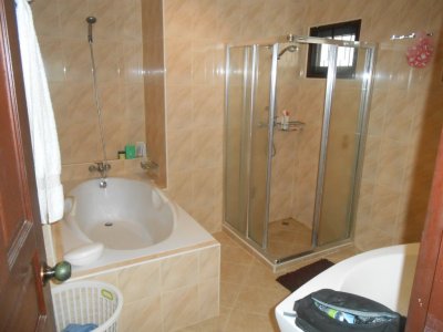 Stylish pool villa on soi 56 near downtown Hua Hin