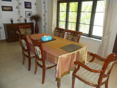 Stylish pool villa on soi 56 near downtown Hua Hin
