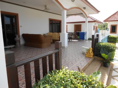 Pool villa soi 70 close to the city of Hua Hin.
