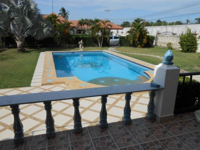 Pool villa soi 70 close to the city of Hua Hin.